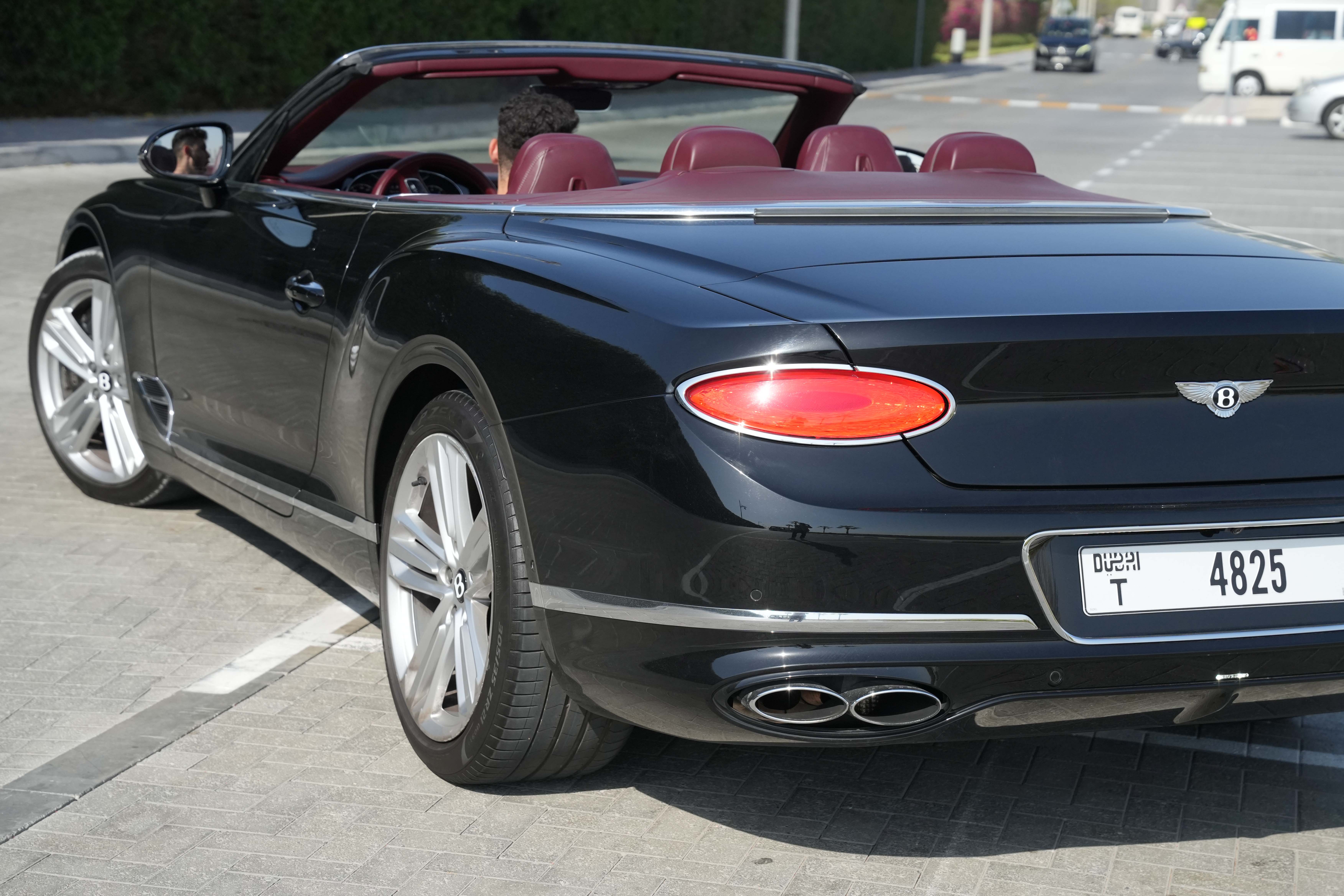 Bentley CONTINENTAL GTC preview 3
